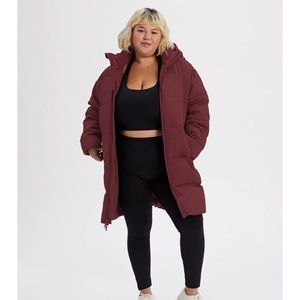 Girlfriend Collective Wine Midi Recycled Puffer NWT